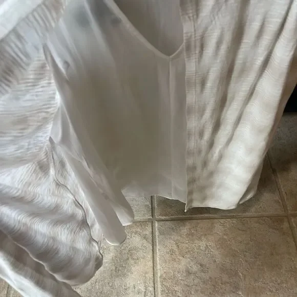 Textured Tank Cut Out Back